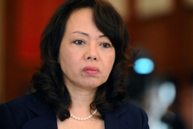 Bệnh nhân đưa phong bì cho bác sĩ cũng bị phạt